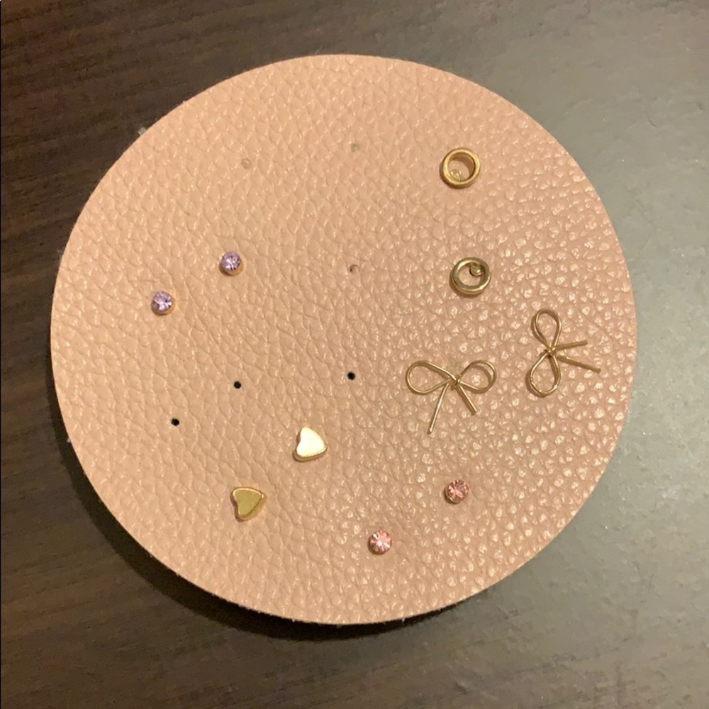 Francesca’s Earring Set Gold and Pinks